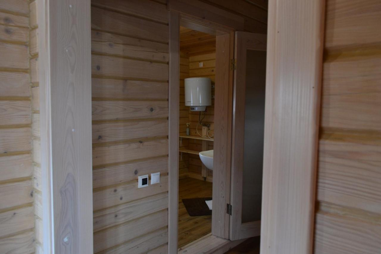 Хомене Villa Rzhyshchiv Eksteriør billede